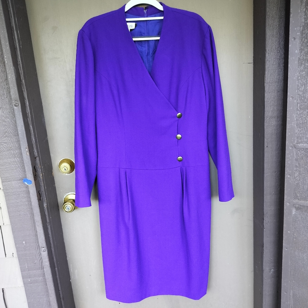 Vintage 1980s Gillian 100% Wool Purple Long Sleeve Button‎ Front Sheath Dress